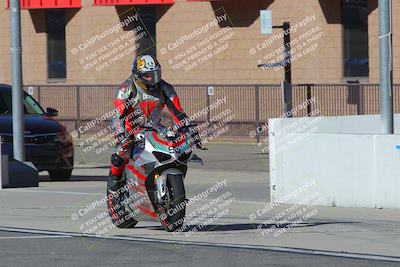 media/Nov-26-2022-Fastrack Riders (Sat) [[b001e85eef]]/Level 2/Session 1 Front Straight/